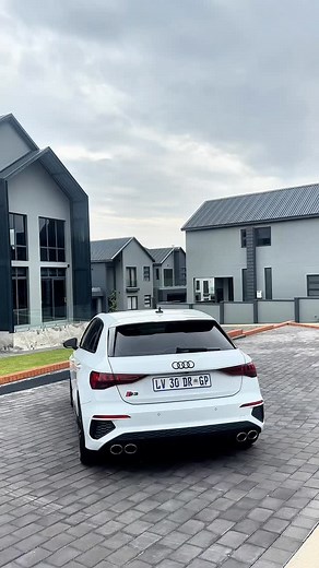 Thank you SPOONER TRADING ROBOT🙌💻📈 #explore #trading #money #cars #tradingrobot | Sir Nasdaq