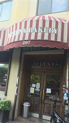 Syrena's Bakery (Greenpoint Brooklyn NY)