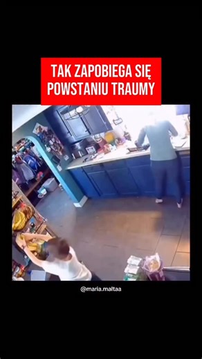 Marielle Tourel • Porady dla rodziców • WIEDZA I ZABAWY on Instagram: "Dziecko popełnia błąd. Rodzic zachowuje spokój. Mówi “wszystko dobrze” Taka reakcja daje jasny sygnał: “Każdy popełnia błędy. Kiedy je popełnisz, nie musisz się mnie bać, tylko znajdziesz we mnie zrozumienie. Jestem przy Tobie.” Tak buduje się bezpieczne przywiązanie. Tak dziecko uczy się, że może przyjść do rodzica gdy czuje stres. “Przywiązanie to (…) głębokie, trwałe zaufanie dziecka do obecności i wrażliwości opiekuna.” A