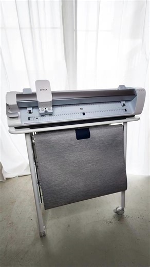 Poster board sized wreath in minutes  When I got my Cricut Venture I didn't expect to do this much drawing, but it's my favorite feature. I used the big 2.5mm markers to daw this wreath, then cut it out. I added a quick bow, and that's it. I like to tape up all the Christmas cards I receive on this door, and now it has a pretty centerpiece. #cricutmade #cricutventure #papercrafts #christmaswreath | Creative Ramblings | Facebook