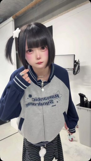 Hauls撮影中にリンゴみたいな髪に変身！