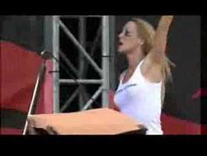 Arch Enemy - Dead Bury Their Dead (Live)
