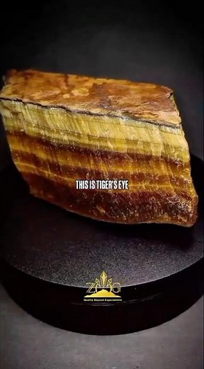 🐅 Tiger Eye – The Stone of Focus & Fearless Energyタイガーアイ｜集中力と守護の天然石