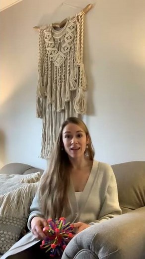 Peter Levine's Pendulation in Somatic Experiencing