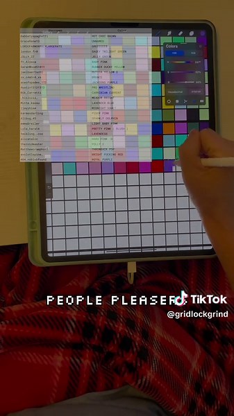 today’s episode is sponsored by burnout and people pleasing 🔗 in bio 🫵🔲⬇️ 🔷 Claim your Pixel 🔍 Find your Pixel 🍂 Join Fall Madness 🎹 Music by: me #TheGridExpands #ObeyTheSquares