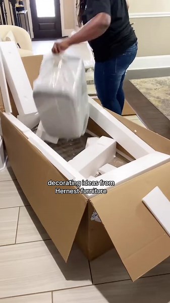 New living room furniture reveal and styling ideas