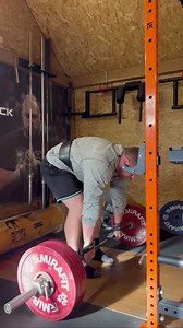 Off season work - stiff bar deadlifts. Do you rotate the bars you pull on? During the off season I like to do all my deadlifts on a stiff bar rather than a flexible deadlift bar. This really makes me work on my start position and taxes the initial pull off the floor. Getting this rep work done now will give me great carry over to later in the year when I return to a deadlift bar. Leave your ego at the door and make your off season training hard. Putting in the graft on tougher exercise variation