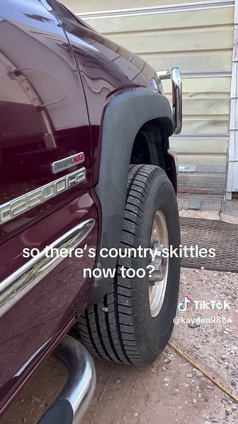 Exploring the New Country Skittles Flavor