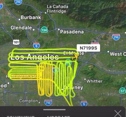 1 Min Long Chemtrail - FlightRadar24.com - Video Showing Clear Spray Patterns - California