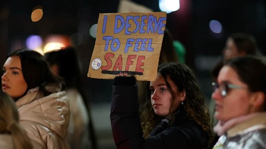 Teen dating violence is a problem in Canada. We spoke to experts to learn more