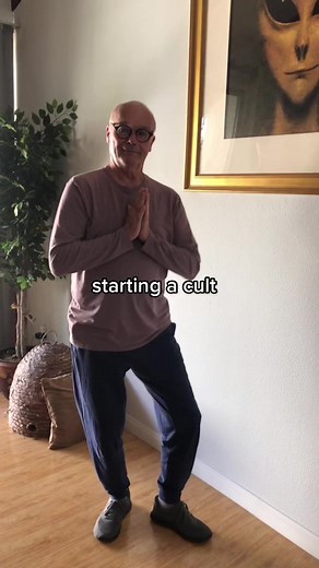 just out here fulfilling my #destiny shout out to my chickens #followyourpassion #americandream #ifyoudreamit #creedbratton