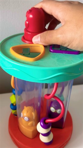 Red velvet owl shape sorter fun sound effects #shorts