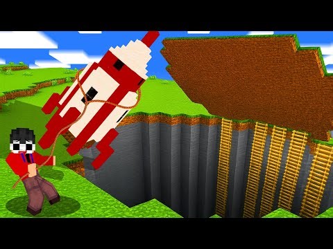 Using SECRET ROOMS to Steal My Friend's Base!