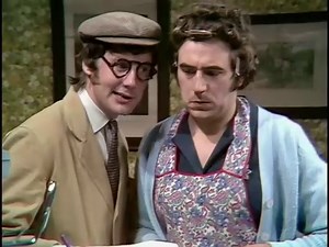 Monty Python's Flying Circus S02 E01 - Dinsdale!