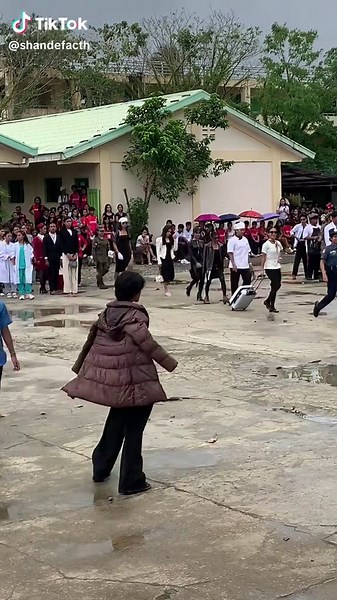 Showcasing Careers: Innovative Fashion Show Ideas