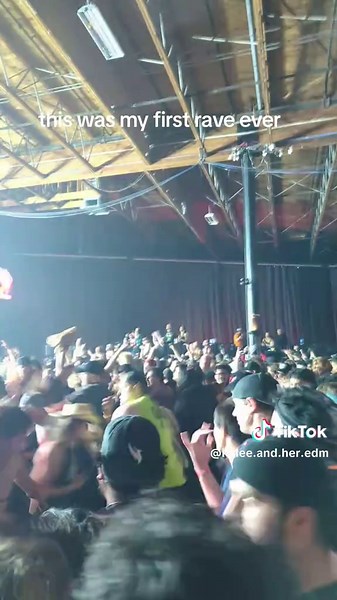 kylee.and.her.ravelife on TikTok