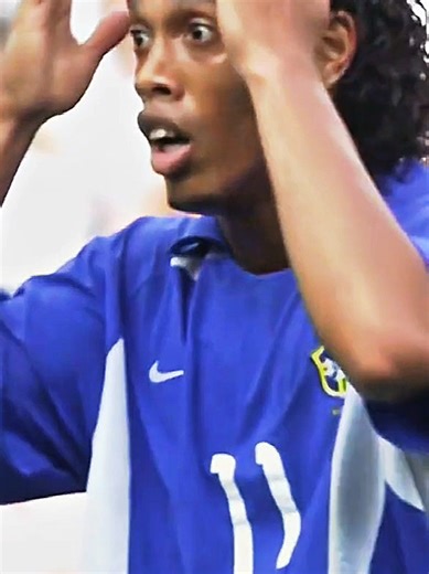 Highlights do Jogo Brasil vs Inglaterra - Copa 2002