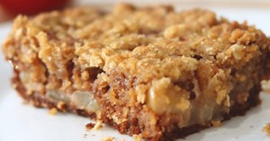 DIY Best Apple Crumble Cake Recipe