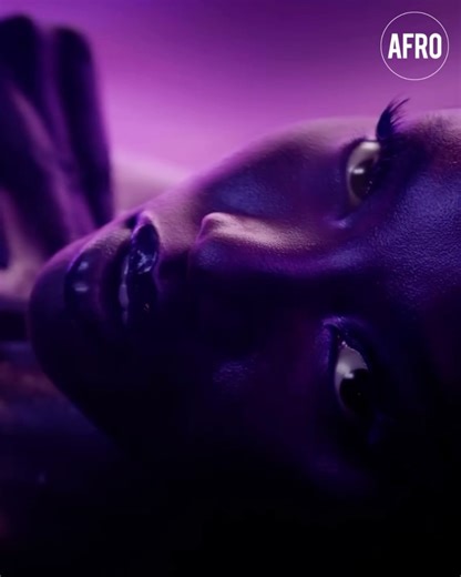 AFROPOLiTAiN Magazine on Instagram: "Anok Yai becomes the face of Mugler’s new Alien Pulp Eau de Parfum. In a world imagined between fantasy and futurism, Mugler reintroduces Alien through a deeper, more sensual lens, rich florals, vibrant energy, and a bold visual language. Shot with cinematic intensity, the campaign places Anok Yai at the center. #afropolitainmagazine #anokyai #mugler #alienpulp"