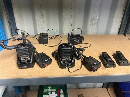 Walkie-Talkie Icom IC-F61V