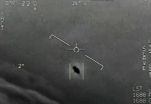 Navy Pilot Who Spotted UFO in the Skies Reveals What He Saw in Interview