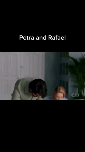 Blooper Compilation: Petra and Rafael Kiss Scene - Jane the Virgin