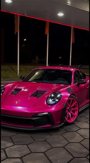 Exploring the Porsche 911: A Supercar Icon