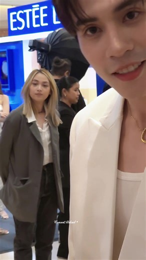 เจษ เจษฎ์พิพัฒ: ความสูงและเพลงของเขา