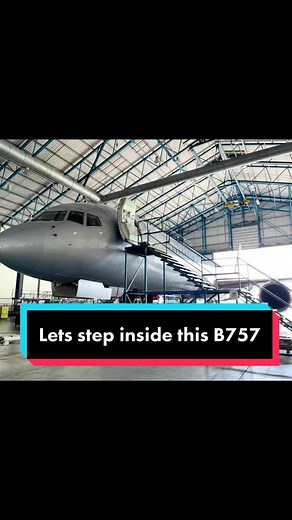 Exploring the Interior of a Boeing 757