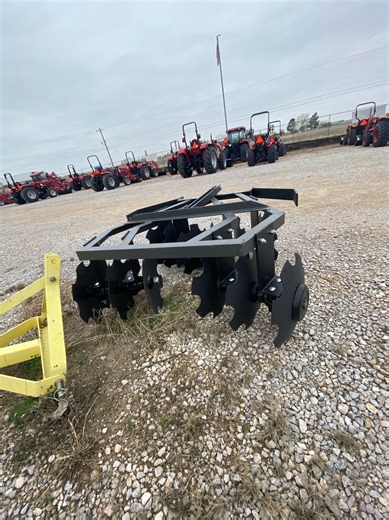 🚜 Stop scrolling! Ready to prep your fields like a pro? The Ironcraft 4ft Disc Harrow is built tough for soil prep, pasture maintenance, and field work. 💪 💲 Price: $2,000 📍 405 Tractor 📞 Message or Call Today! #fypシ゚viralシfypシ゚ #ForSale #fypageシ #forsalenow #fypシ゚viralシfypシ゚ #FarmEquipment #AcreageLife #BuiltToWork #propertymaintenance #LandManagementServices #TractorLife #FieldReady #LandManagement #FarmUpgrade #RanchReady | 405Tractor