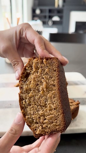 Blender Banana Bread #bananabread #cake #vitamix #hacks #breakfast #fooddolls | Food Dolls