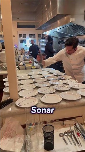 The most unusual chef in the world 👨🏼‍🍳