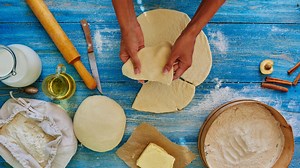 Egyszerű, finom és gyors: a tökéletes leveles tészta házilag