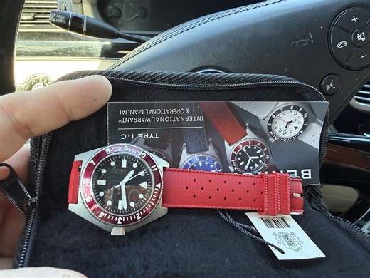 FSOT $1,495 RETAIL New Benrus reissue Red Soprod...