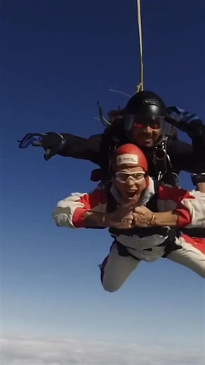 Falling with Ghost: Paragliding Adventure