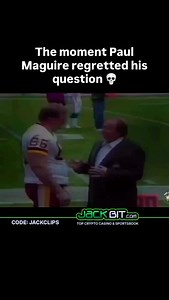Back when NFL interviews hit different! Washington legend Joe Jacoby was demonstrating blocking techniques to NBC commentator Paul Maguire when things got REAL. Paul asked ‘what if he tries to move?’ and Joe just RIPPED his $800 suit jacket like it was paper 🤣 The best part? Joe was a 6’7”, 305-pound member of ‘The Hogs’ — the legendary Redskins O-line that won 3 Super Bowls in the 80s and 90s. This man went UNDRAFTED and became a 4x Pro Bowler who blocked for John Riggins’ iconic Super Bowl XV