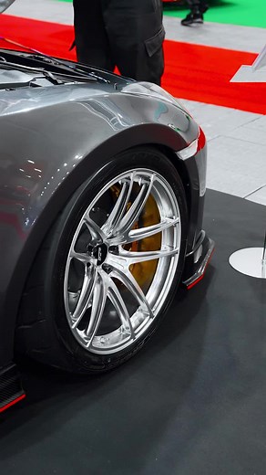Clean R35 with Toyo Tires in Japan