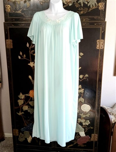 MISS ELAINE Light Blue Embroidered Floral Nightgown Nylon Short Bell Sleeve Flowing Nightgown Size 2X - Etsy