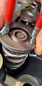 246K views · 1.9K reactions | Engine cylinder head valve fitment  | Mechanic Senior Team | Facebook
