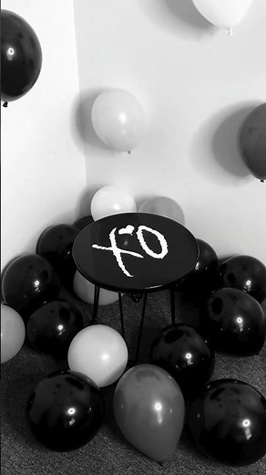 The Weeknd XO Glass Tables | House of Balloons / Glass Table Girls🎈#xo #houseofballoons #tables