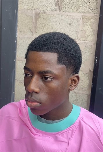 Mid Taper Fade: The Perfect Stylish Cut