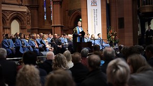 We're ending this wonderful week with a wee look back at our Autumn Graduations! ❤️🎓 Have a fab weekend, everyone! #ClassOf2022 #Graduation #StrathLife | University of Strathclyde