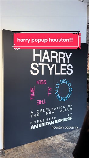 houston pop up ftw ily @HSHQ #kattdo #kissco #houston #harrystyles #hs4