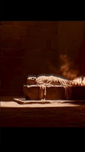 lee cronin's the mummy 2026 opening scene