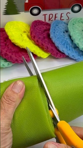 Easy 10 Minute DIY Kitchen Scrubbie - Perfect Last Minute Gift