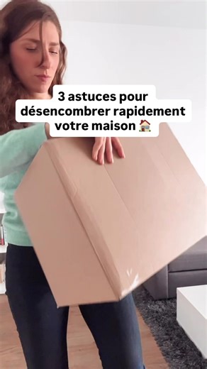 3 astuces pour désencombrer rapidement votre maison 🏠 On est très nombreux à accumuler des tonnes et des tonnes d’objets au fur et à mesure des années. Et au bout d’un moment, on se sent tellement oppressé et envahi par tout ce bazar qu’on ressent le besoin de désencombrer notre maison. On pense que ça va être rapide et facile, mais au fur et à mesure du tri, on réalise douloureusement que ce n’est pas une mince affaire. Surtout quand ça fait des dizaines d’années qu’on entasse des choses chez 