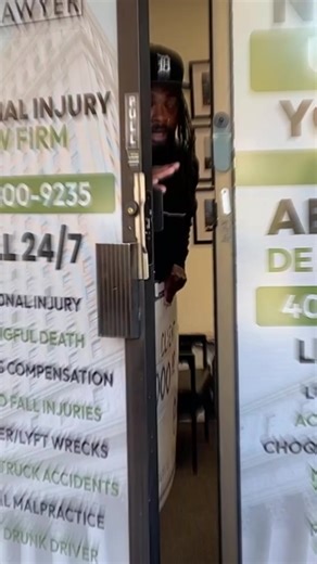 🚛 Hit by a Commercial Truck or Bus? You May Be Owed Significant Compensation! If you were injured in an accident with a semi-truck, bus, or commercial vehicle in the past 30 days and received medical care, don’t settle without knowing your rights. These vehicles often have insurance policies worth $1 MILLION or more—and their insurance companies will fight HARD to pay you as little as possible. 💰 That’s why you need an experienced legal team that knows how to hold them accountable and fight fo
