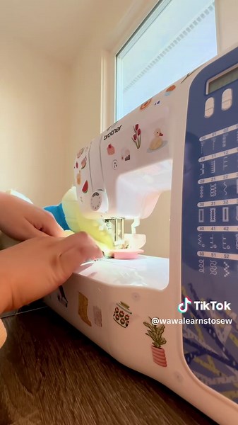 Toiletry Bag Sewing with the Carmine Pattern