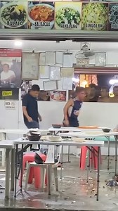 RIOT SA BANGKEROHAN WATCH: A riot occurred inside a fast food restaurant in Bangkerohan Market, Davao City, early Sunday morning on May 19, 2024. More details to follow. 🎥 Bel Retep Oebut #AllYouNeedToKnow | SunStar Davao