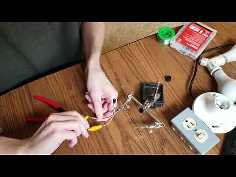 LED Indicator Circuit with Mains/Line voltage.